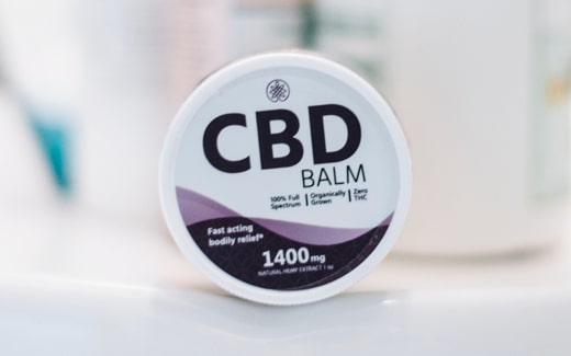 Natürliche Pflege und Regeneration mit dem CBD/Hanf Balm für dein Pferd